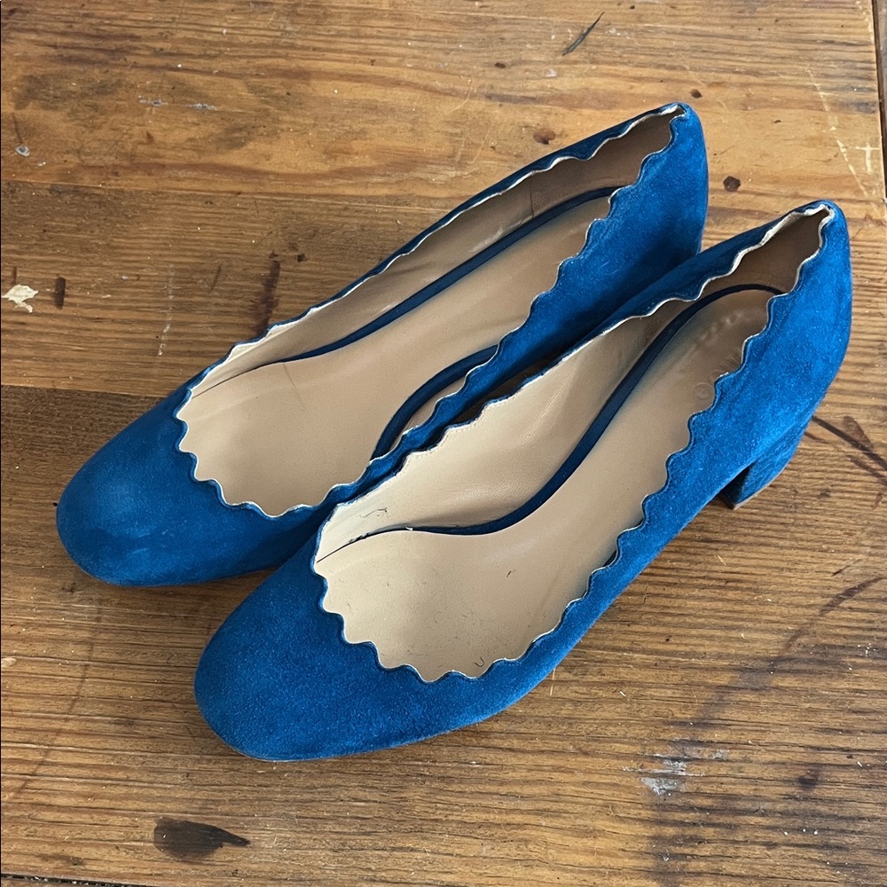 Chloe Lauren Blue Scalloped Suede Block Heels Sz 7.5